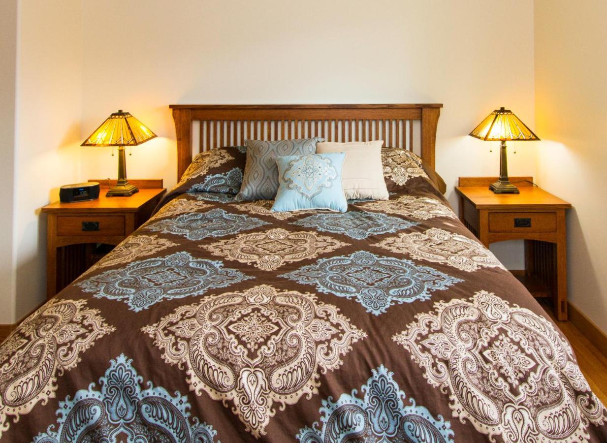 Eagle Peak Guesthouse Eagle River Extérieur photo